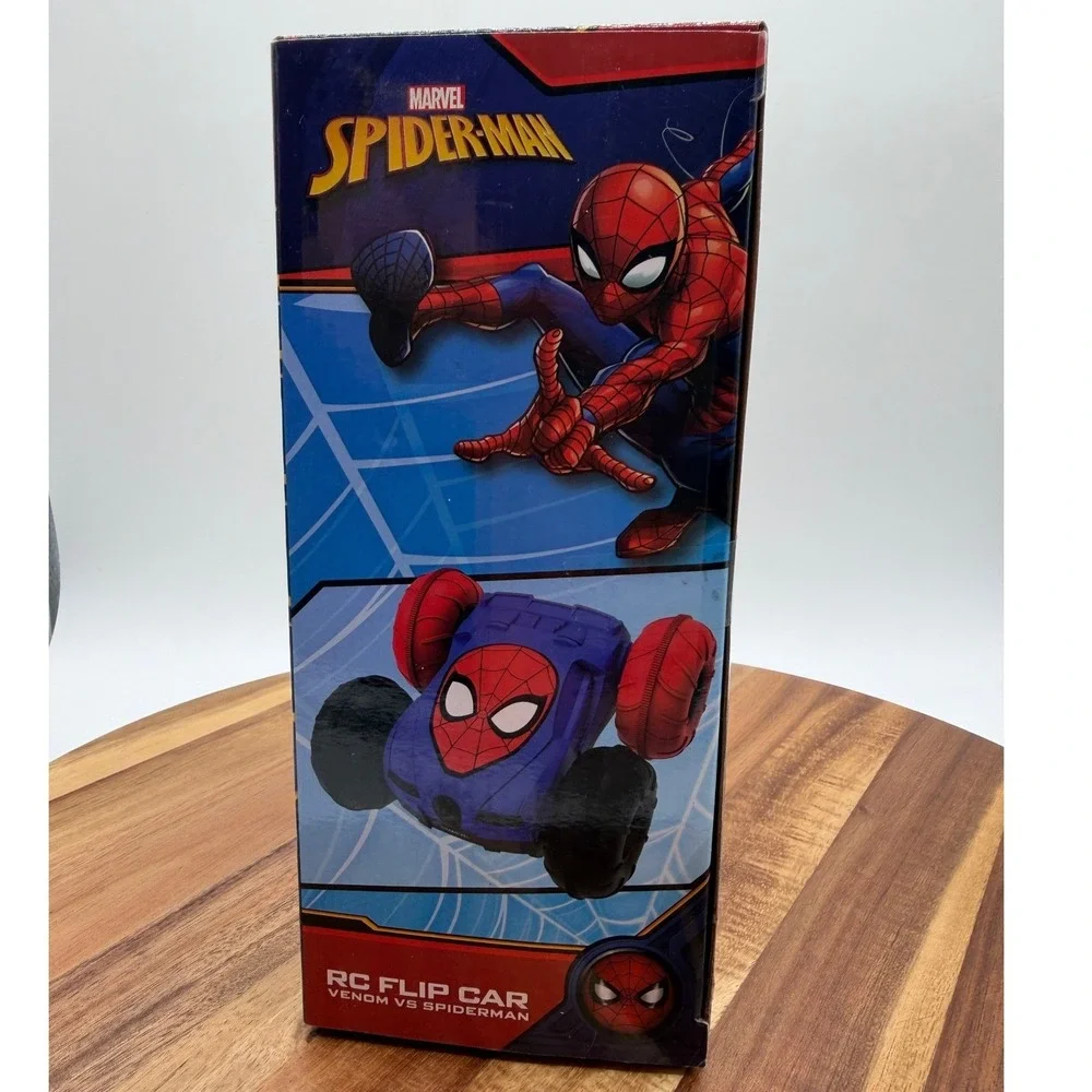 Marvel Spider-Man Venom XS 4/5 Sweat Shirt / RC Flip Car/Remote‎ Control Bundle